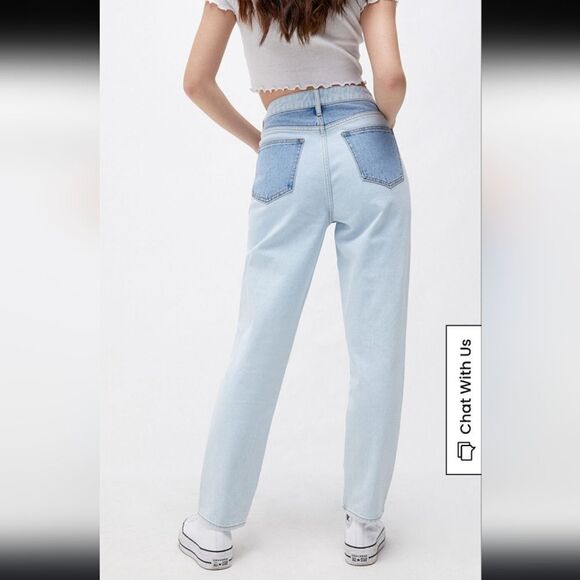 GUC PacSun Eco Hopper Patch Mom Jeans - Picture 2 of 10